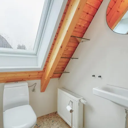 2 Bedroom Stunning In